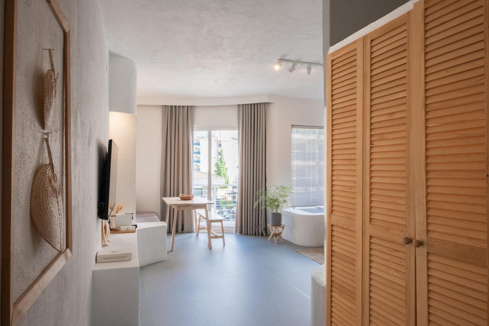 L'Olive Homes マルマリス エクステリア 写真